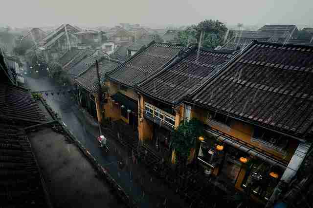 蘑菇影视在线观看使用体验反馈｜创作者激励机制播放表现如何？